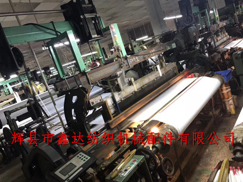 180韓絨織機(劍桿織布機改裝)