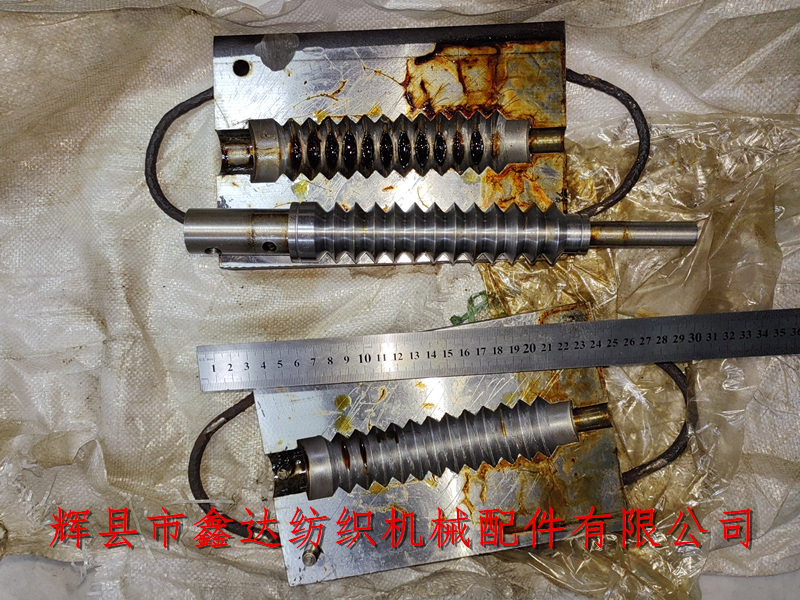 片梭機(jī)配件膠套模具